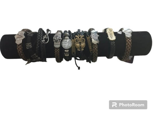 Bracciali in cuoio – (Cad 1)